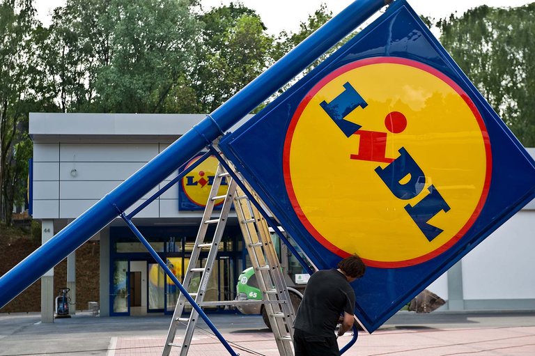 04_lidl_union_busting_arbeit.jpg