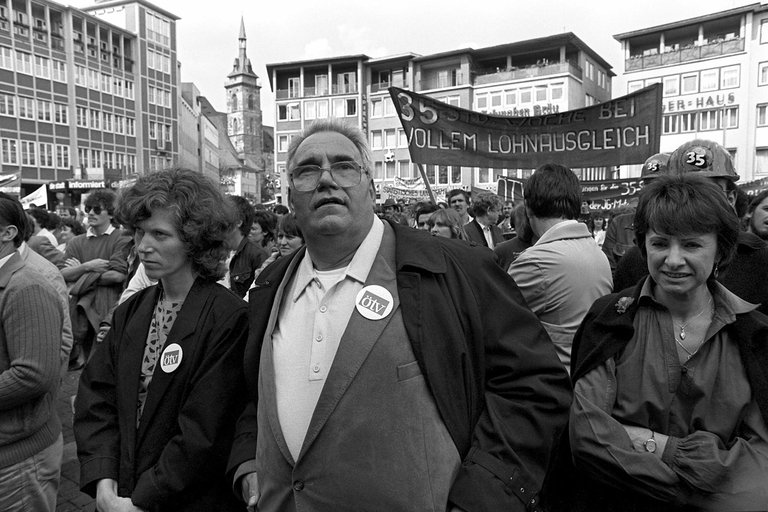 14_kluncker_ötv_protest_lohnausgleich.jpg