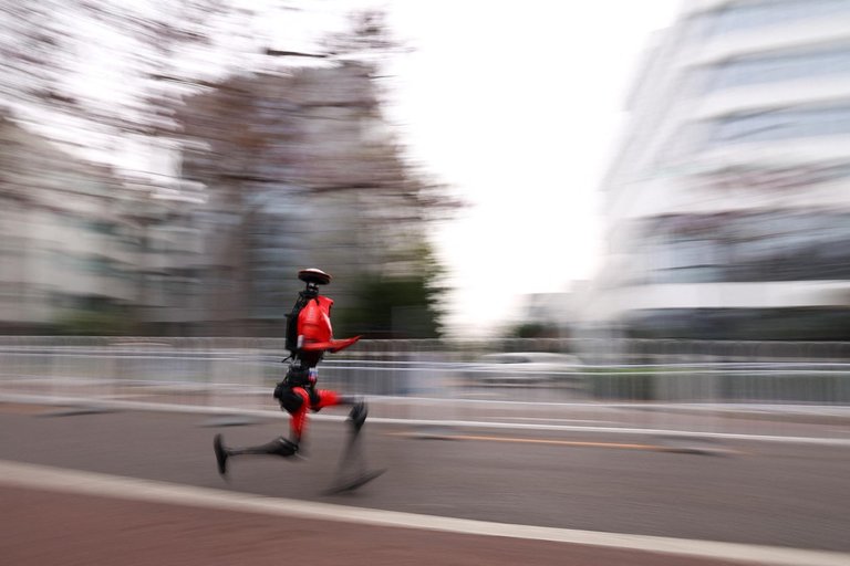 17_humanuide_roboter_marathon.jpg