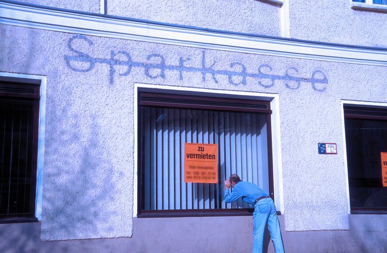 F01_Sparkasse_Filialsterben.jpg